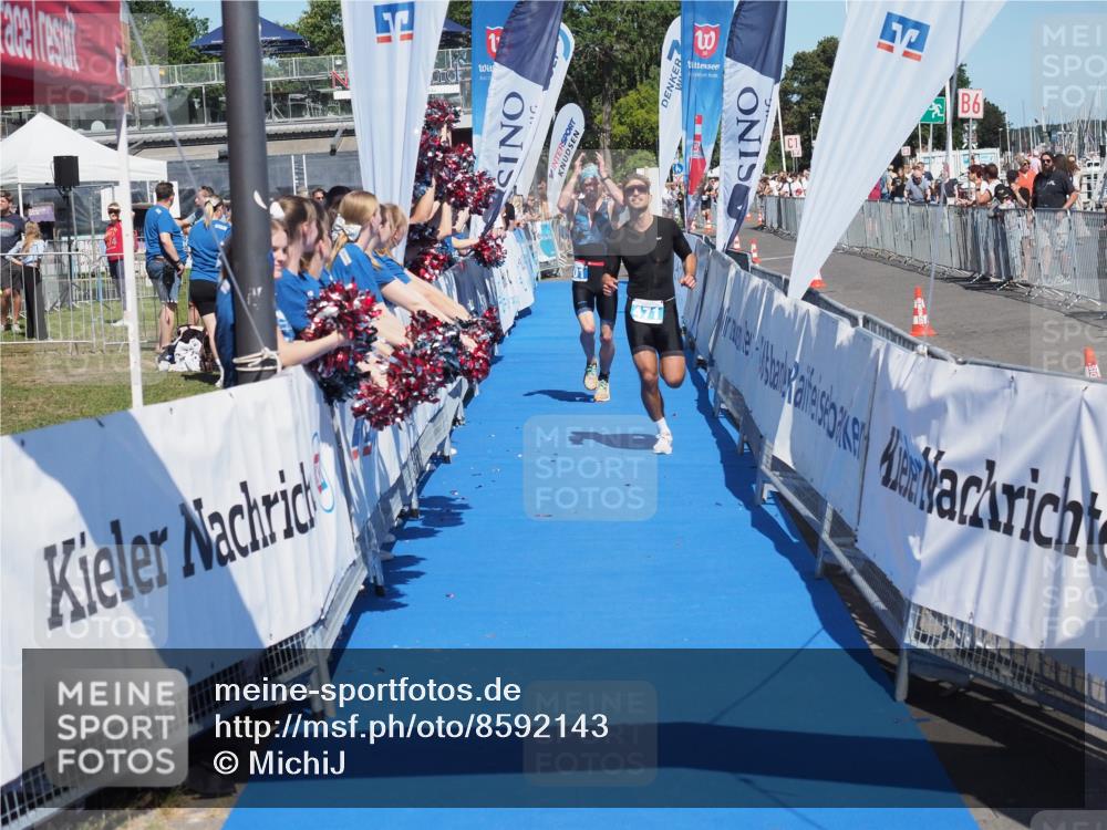 17.08.2025 - KN Förde Triathlon 2025 MichiJ http://msf.ph/oto/8592143 17.08.2025 13:52:15 Laufen 471, 501 meine-sportfotos.de