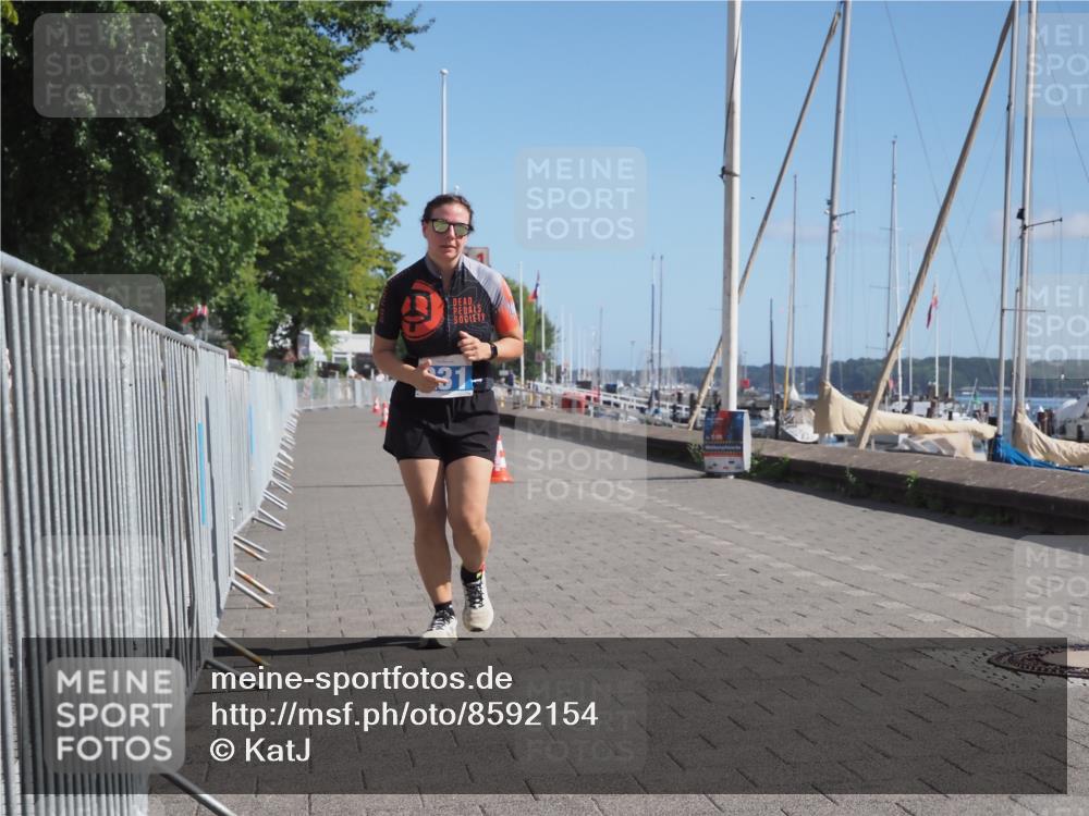 17.08.2025 - KN Förde Triathlon 2025 KatJ http://msf.ph/oto/8592154 17.08.2025 10:58:18 Laufen 231 meine-sportfotos.de