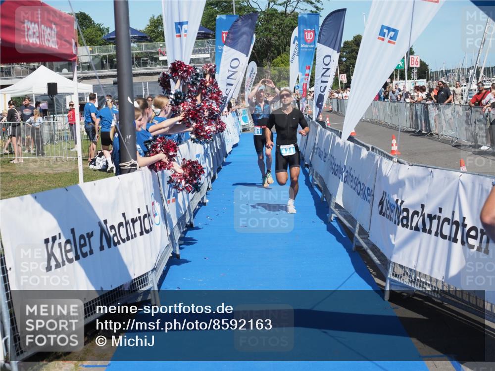 17.08.2025 - KN Förde Triathlon 2025 MichiJ http://msf.ph/oto/8592163 17.08.2025 13:52:15 Laufen 471, 501 meine-sportfotos.de