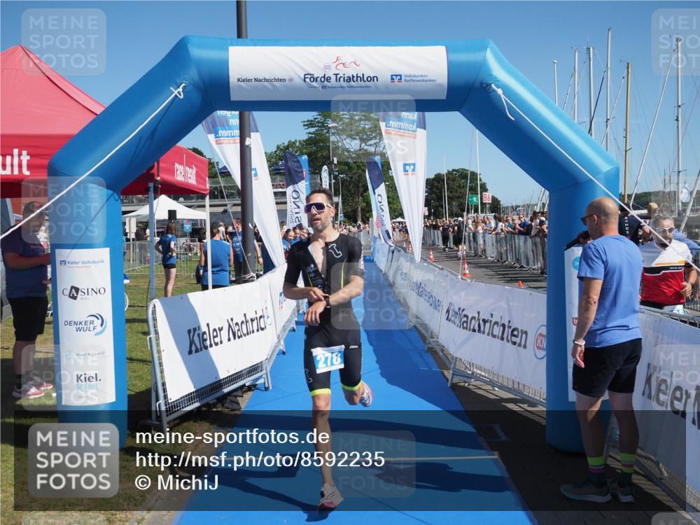 17.08.2025 - KN Förde Triathlon 2025 MichiJ http://msf.ph/oto/8592235 17.08.2025 11:56:16 Laufen 278 meine-sportfotos.de