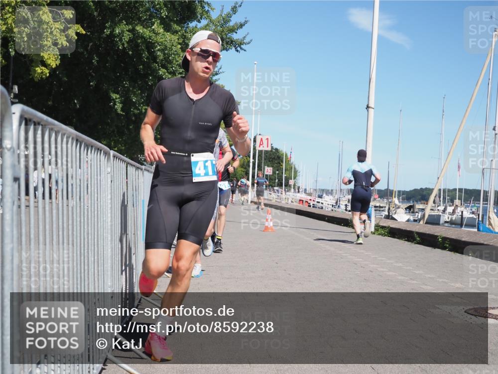 17.08.2025 - KN Förde Triathlon 2025 KatJ http://msf.ph/oto/8592238 17.08.2025 13:38:02 Laufen 397, 417, 436, 442, 529 meine-sportfotos.de