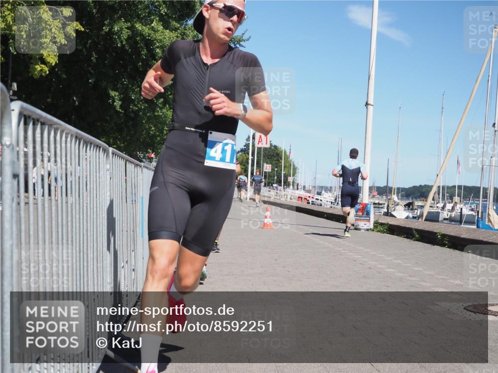 17.08.2025 - KN Förde Triathlon 2025 KatJ http://msf.ph/oto/8592251 17.08.2025 13:38:02 Laufen 397, 417, 436, 442, 529 meine-sportfotos.de