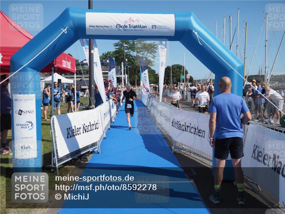 17.08.2025 - KN Förde Triathlon 2025 MichiJ http://msf.ph/oto/8592278 17.08.2025 11:57:37 Laufen 265 meine-sportfotos.de