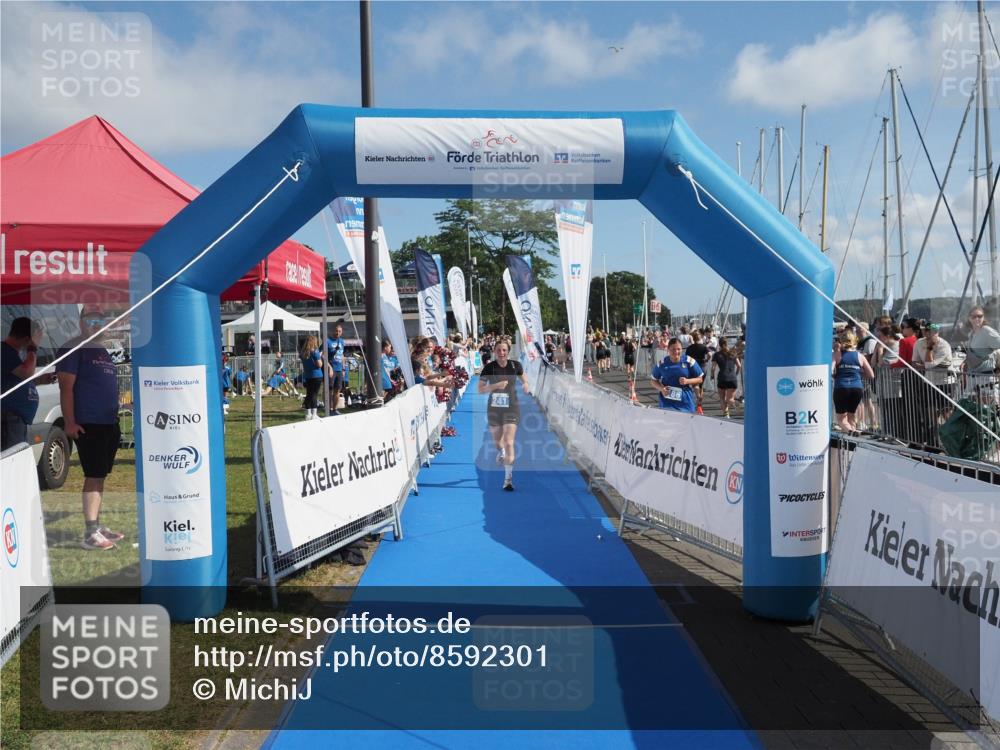 17.08.2025 - KN Förde Triathlon 2025 MichiJ http://msf.ph/oto/8592301 17.08.2025 10:35:08 Laufen 241 meine-sportfotos.de