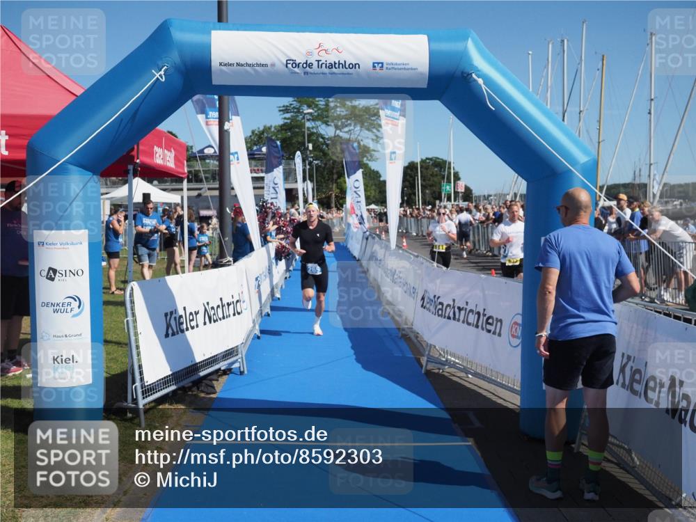 17.08.2025 - KN Förde Triathlon 2025 MichiJ http://msf.ph/oto/8592303 17.08.2025 11:57:38 Laufen 265 meine-sportfotos.de