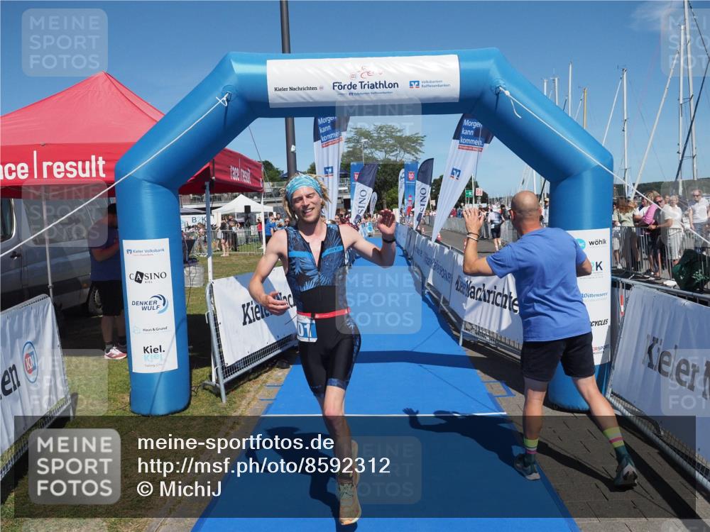 17.08.2025 - KN Förde Triathlon 2025 MichiJ http://msf.ph/oto/8592312 17.08.2025 13:52:19 Laufen 471, 501 meine-sportfotos.de