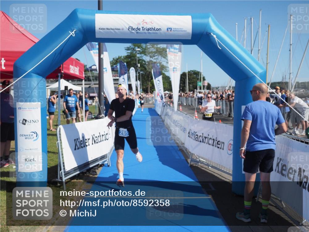 17.08.2025 - KN Förde Triathlon 2025 MichiJ http://msf.ph/oto/8592358 17.08.2025 11:57:39 Laufen 265 meine-sportfotos.de