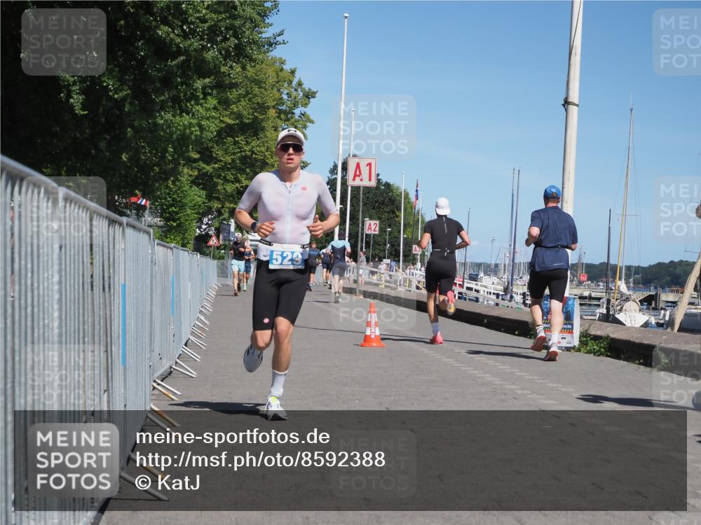17.08.2025 - KN Förde Triathlon 2025 KatJ http://msf.ph/oto/8592388 17.08.2025 13:38:09 Laufen 529 meine-sportfotos.de