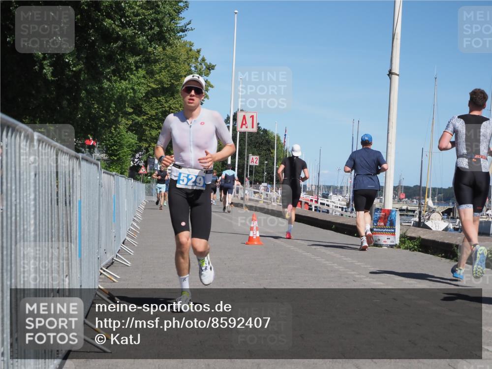 17.08.2025 - KN Förde Triathlon 2025 KatJ http://msf.ph/oto/8592407 17.08.2025 13:38:09 Laufen 529 meine-sportfotos.de