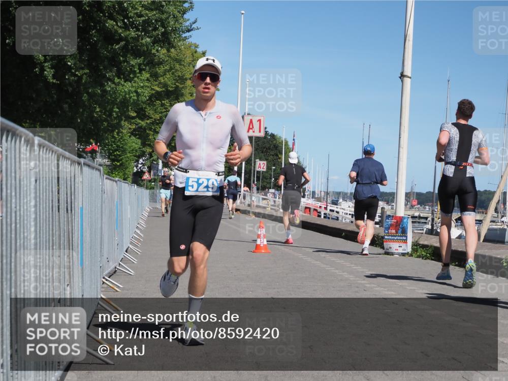 17.08.2025 - KN Förde Triathlon 2025 KatJ http://msf.ph/oto/8592420 17.08.2025 13:38:09 Laufen 529 meine-sportfotos.de