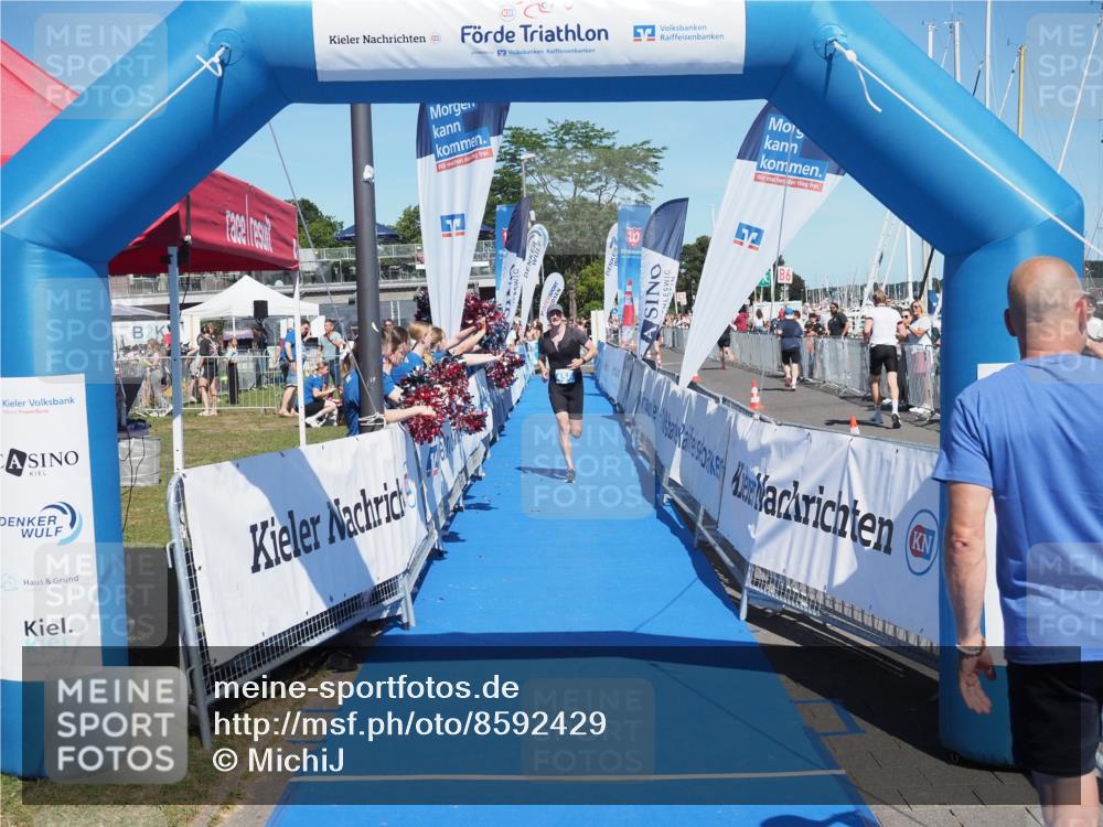 17.08.2025 - KN Förde Triathlon 2025 MichiJ http://msf.ph/oto/8592429 17.08.2025 13:52:32 Laufen 458 meine-sportfotos.de