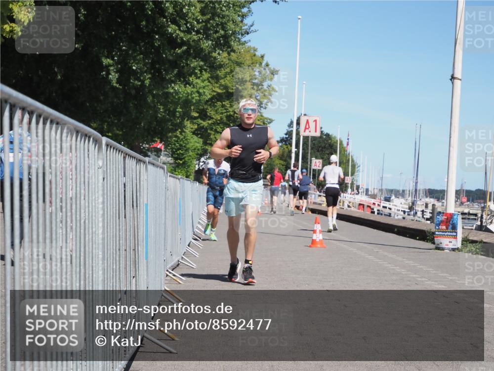 17.08.2025 - KN Förde Triathlon 2025 KatJ http://msf.ph/oto/8592477 17.08.2025 13:38:19 Laufen 416, 490 meine-sportfotos.de