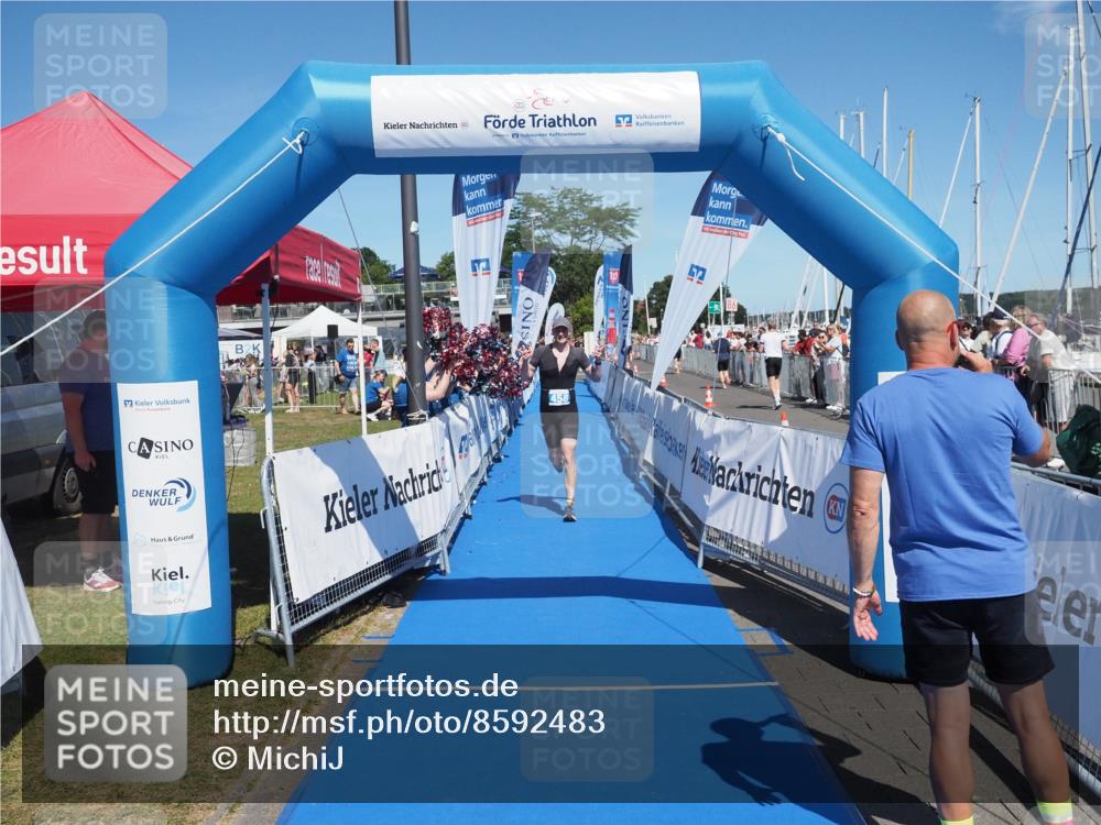 17.08.2025 - KN Förde Triathlon 2025 MichiJ http://msf.ph/oto/8592483 17.08.2025 13:52:33 Laufen 458 meine-sportfotos.de