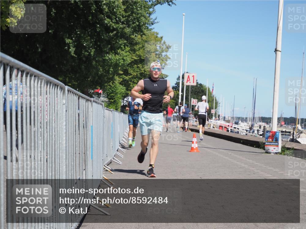 17.08.2025 - KN Förde Triathlon 2025 KatJ http://msf.ph/oto/8592484 17.08.2025 13:38:20 Laufen 416, 490 meine-sportfotos.de