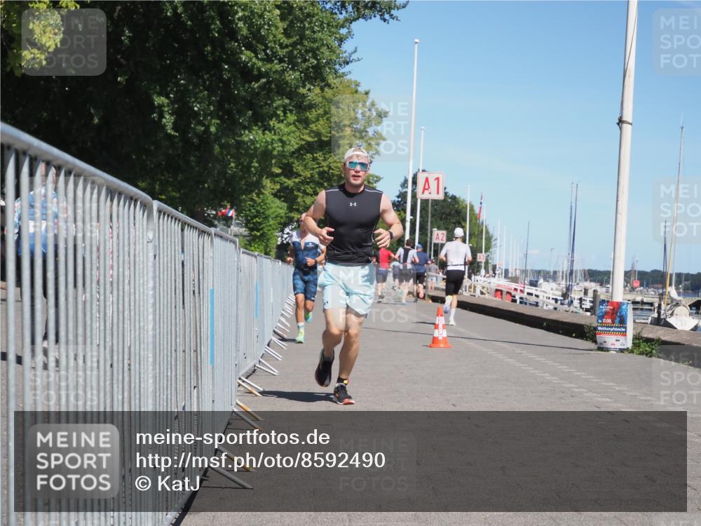 17.08.2025 - KN Förde Triathlon 2025 KatJ http://msf.ph/oto/8592490 17.08.2025 13:38:20 Laufen 416, 490 meine-sportfotos.de