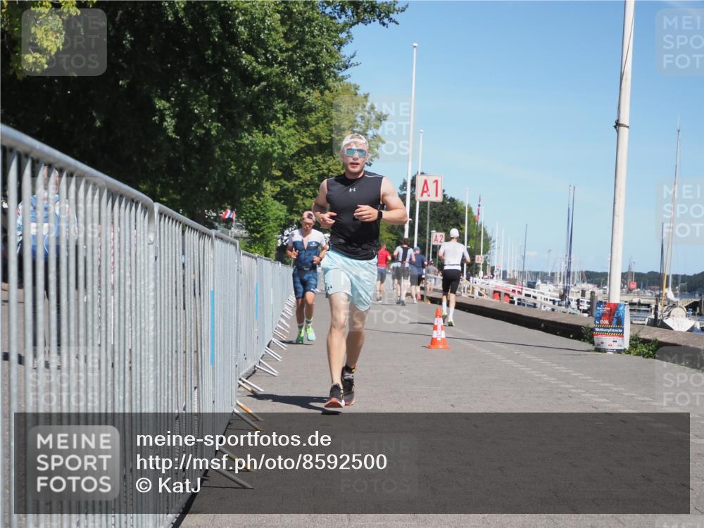 17.08.2025 - KN Förde Triathlon 2025 KatJ http://msf.ph/oto/8592500 17.08.2025 13:38:20 Laufen 416, 490 meine-sportfotos.de