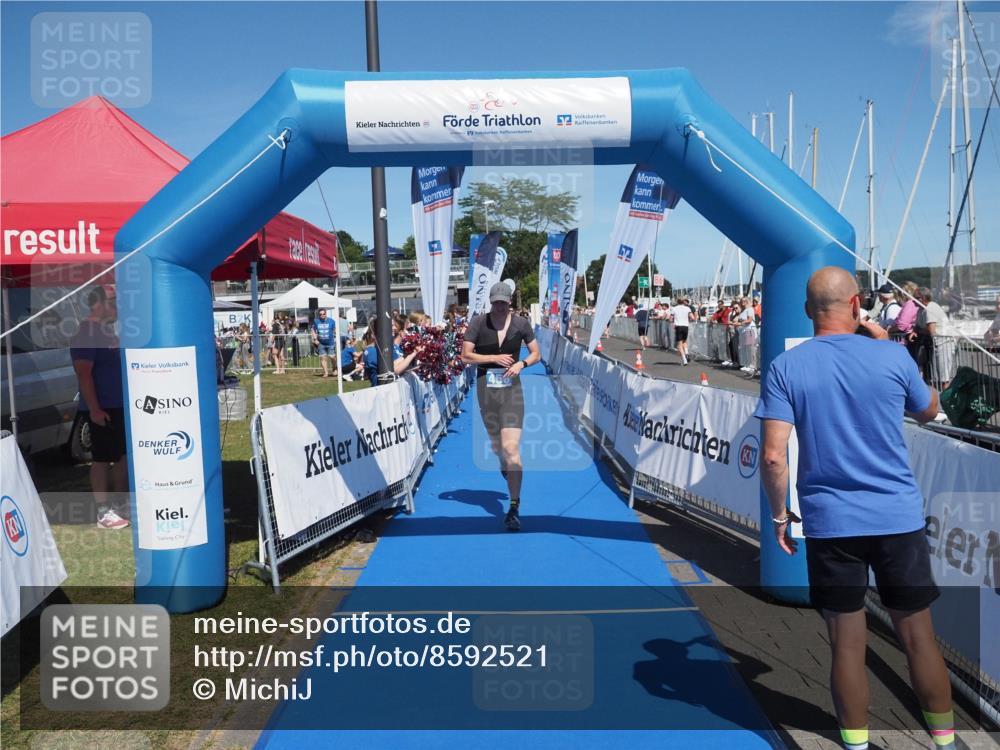 17.08.2025 - KN Förde Triathlon 2025 MichiJ http://msf.ph/oto/8592521 17.08.2025 13:52:34 Laufen 458 meine-sportfotos.de