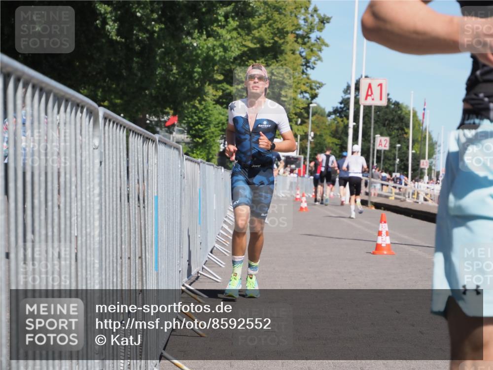 17.08.2025 - KN Förde Triathlon 2025 KatJ http://msf.ph/oto/8592552 17.08.2025 13:38:22 Laufen 416, 459, 490 meine-sportfotos.de