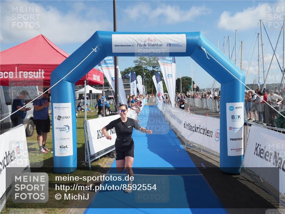 17.08.2025 - KN Förde Triathlon 2025 MichiJ http://msf.ph/oto/8592554 17.08.2025 10:35:18 Laufen 228 meine-sportfotos.de