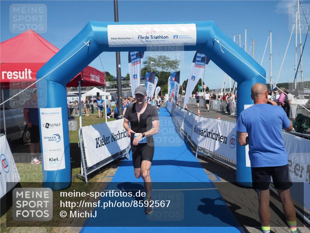 17.08.2025 - KN Förde Triathlon 2025 MichiJ http://msf.ph/oto/8592567 17.08.2025 13:52:35 Laufen 450, 458 meine-sportfotos.de