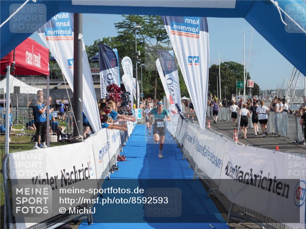 17.08.2025 - KN Förde Triathlon 2025 MichiJ http://msf.ph/oto/8592593 17.08.2025 10:35:32 Laufen 220 meine-sportfotos.de