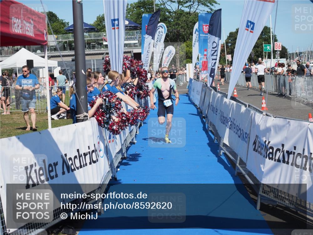 17.08.2025 - KN Förde Triathlon 2025 MichiJ http://msf.ph/oto/8592620 17.08.2025 13:52:38 Laufen 450, 458 meine-sportfotos.de