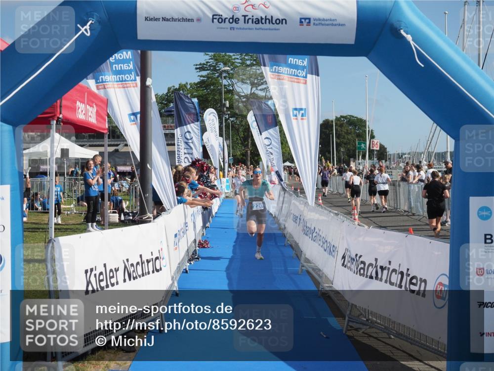 17.08.2025 - KN Förde Triathlon 2025 MichiJ http://msf.ph/oto/8592623 17.08.2025 10:35:32 Laufen 220 meine-sportfotos.de
