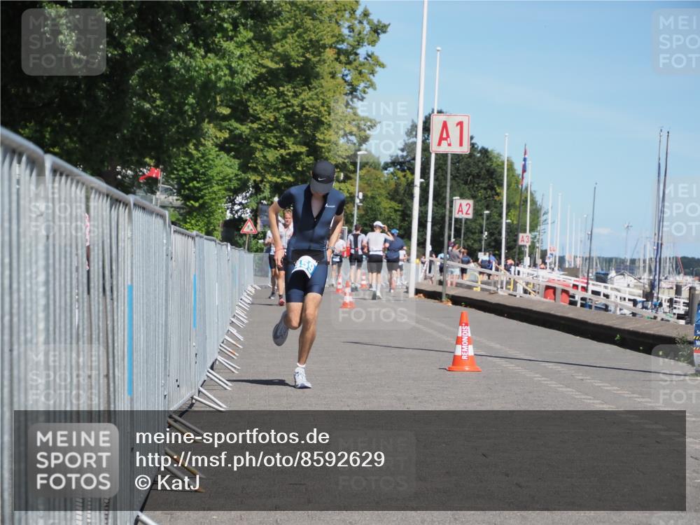 17.08.2025 - KN Förde Triathlon 2025 KatJ http://msf.ph/oto/8592629 17.08.2025 13:38:27 Laufen 416, 459 meine-sportfotos.de