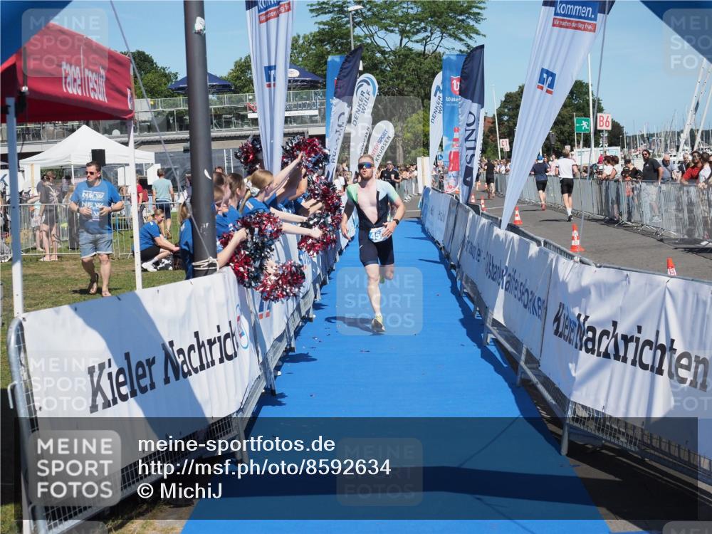 17.08.2025 - KN Förde Triathlon 2025 MichiJ http://msf.ph/oto/8592634 17.08.2025 13:52:38 Laufen 450, 458 meine-sportfotos.de
