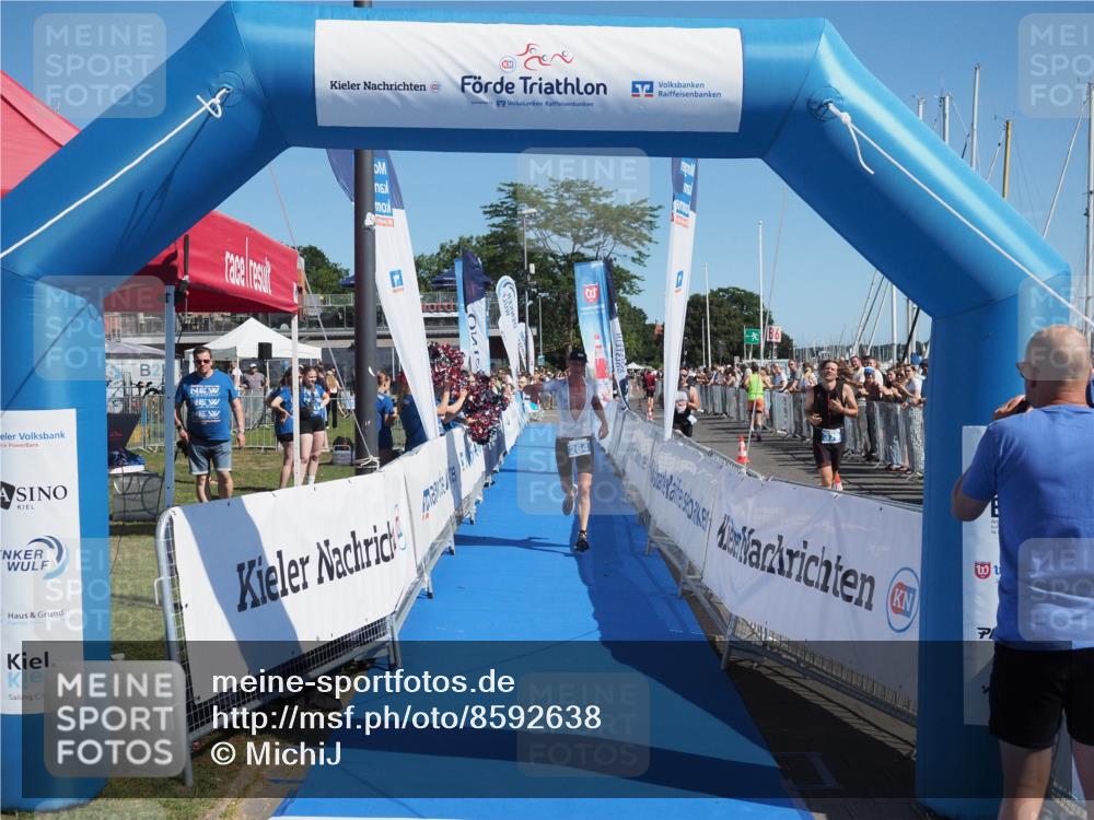 17.08.2025 - KN Förde Triathlon 2025 MichiJ http://msf.ph/oto/8592638 17.08.2025 11:58:33 Laufen 264 meine-sportfotos.de