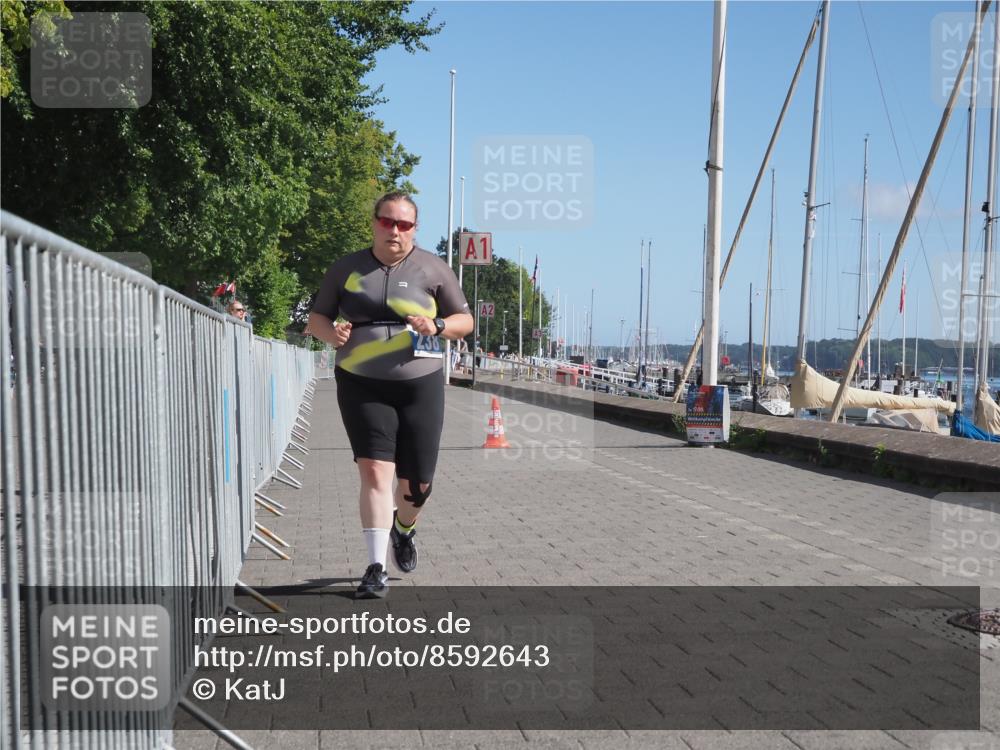 17.08.2025 - KN Förde Triathlon 2025 KatJ http://msf.ph/oto/8592643 17.08.2025 11:02:05 Laufen 238 meine-sportfotos.de
