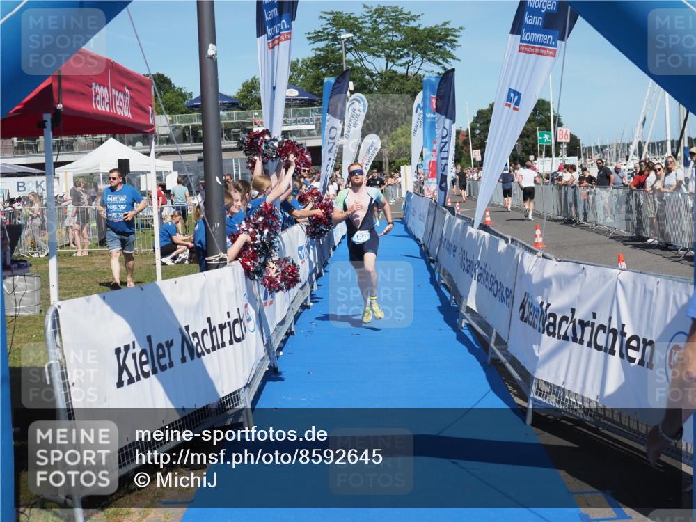 17.08.2025 - KN Förde Triathlon 2025 MichiJ http://msf.ph/oto/8592645 17.08.2025 13:52:38 Laufen 450, 458 meine-sportfotos.de