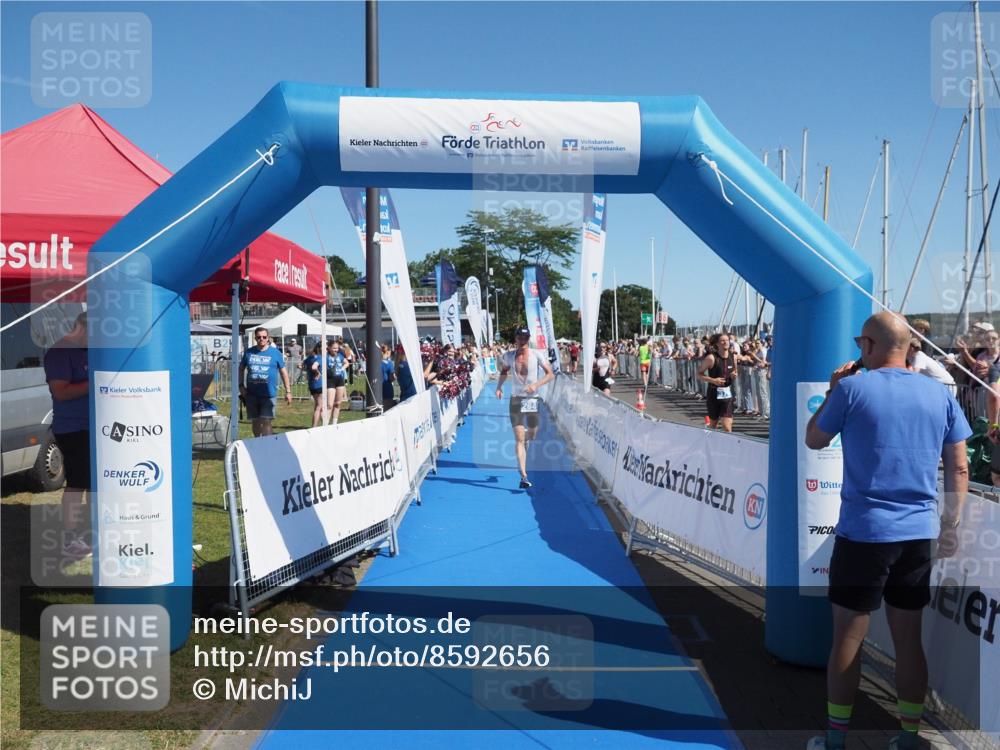 17.08.2025 - KN Förde Triathlon 2025 MichiJ http://msf.ph/oto/8592656 17.08.2025 11:58:34 Laufen 264 meine-sportfotos.de
