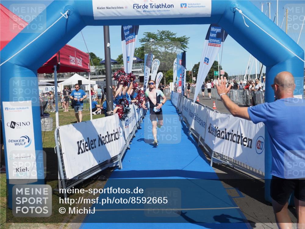17.08.2025 - KN Förde Triathlon 2025 MichiJ http://msf.ph/oto/8592665 17.08.2025 13:52:39 Laufen 450, 458 meine-sportfotos.de