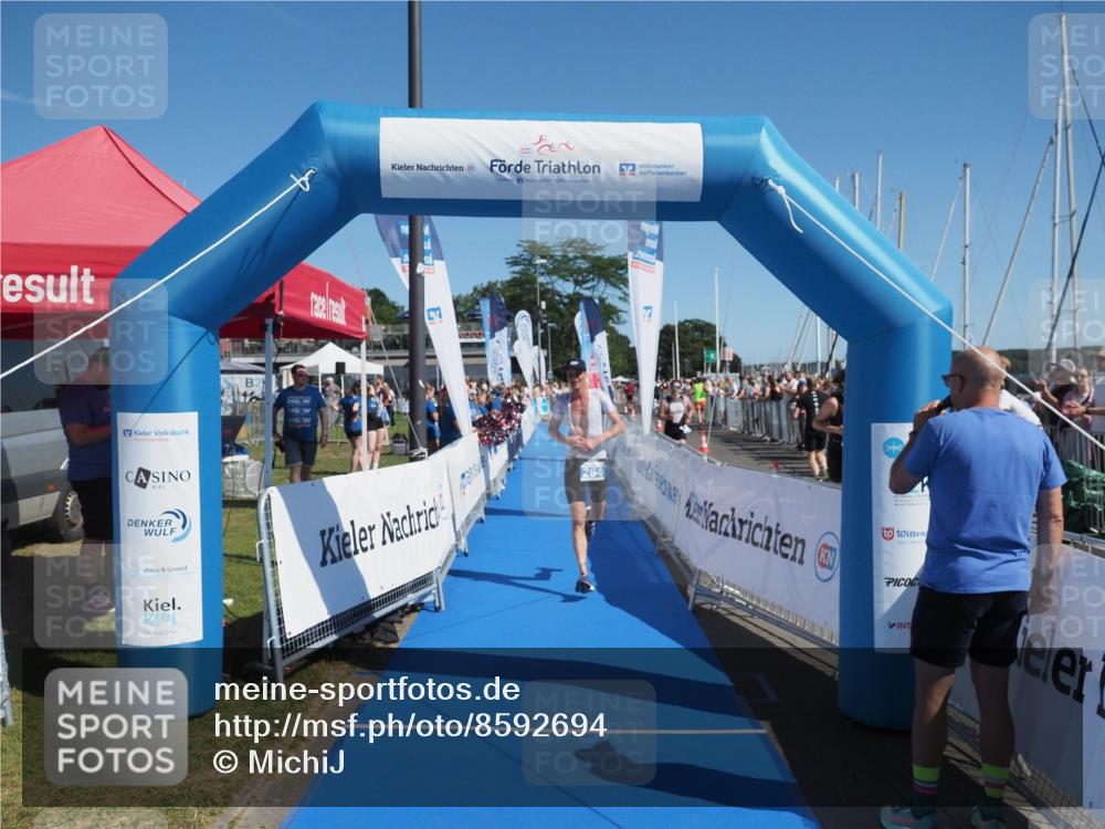 17.08.2025 - KN Förde Triathlon 2025 MichiJ http://msf.ph/oto/8592694 17.08.2025 11:58:35 Laufen 264 meine-sportfotos.de