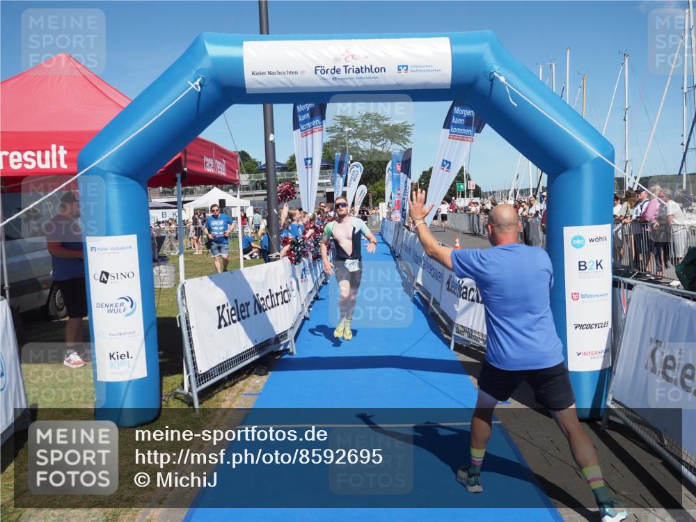 17.08.2025 - KN Förde Triathlon 2025 MichiJ http://msf.ph/oto/8592695 17.08.2025 13:52:39 Laufen 450, 458 meine-sportfotos.de