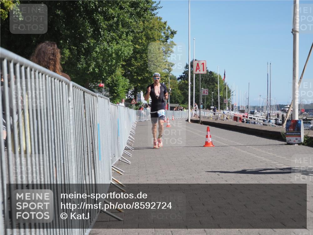 17.08.2025 - KN Förde Triathlon 2025 KatJ http://msf.ph/oto/8592724 17.08.2025 11:32:53 Laufen 261 meine-sportfotos.de