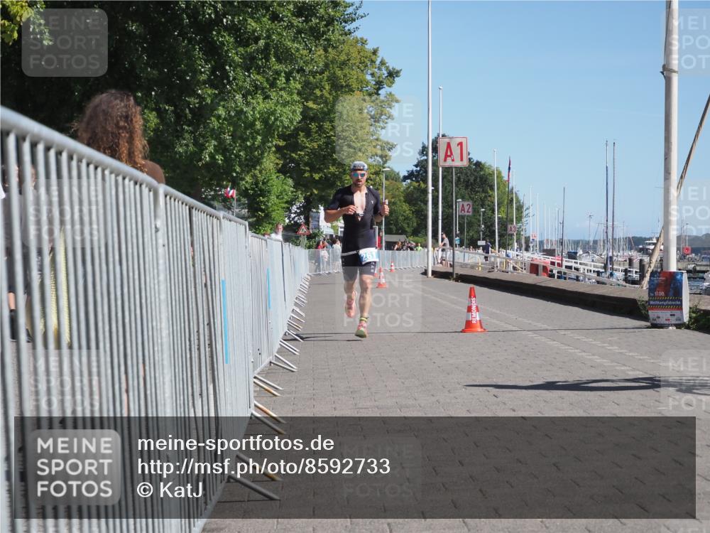 17.08.2025 - KN Förde Triathlon 2025 KatJ http://msf.ph/oto/8592733 17.08.2025 11:32:53 Laufen 261 meine-sportfotos.de