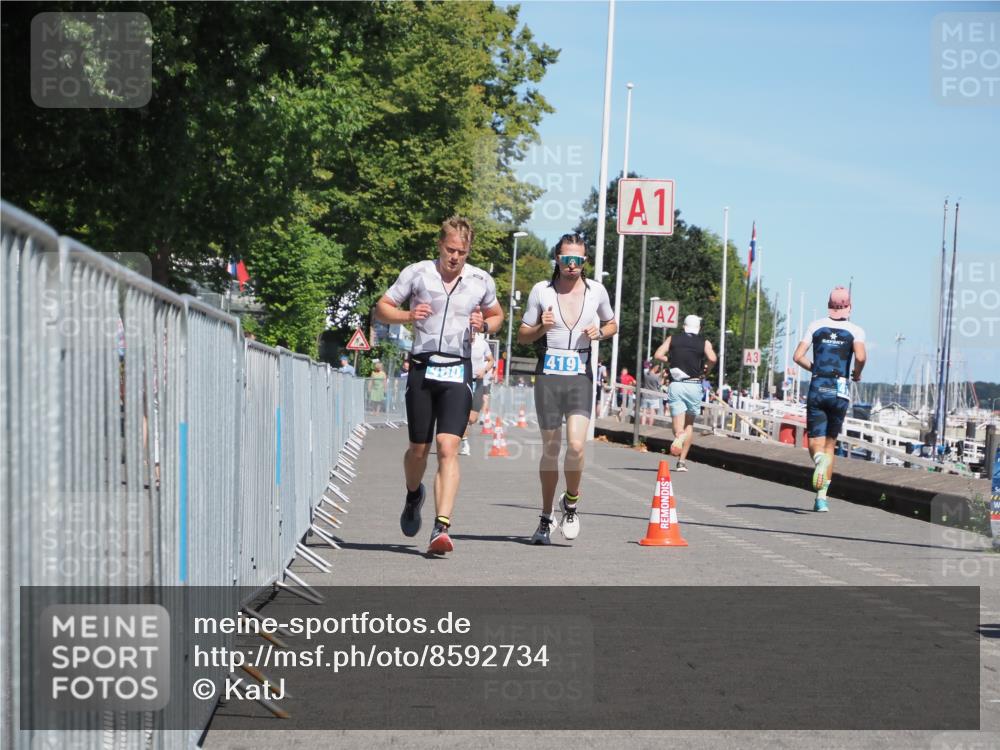 17.08.2025 - KN Förde Triathlon 2025 KatJ http://msf.ph/oto/8592734 17.08.2025 13:38:35 Laufen 419, 460 meine-sportfotos.de