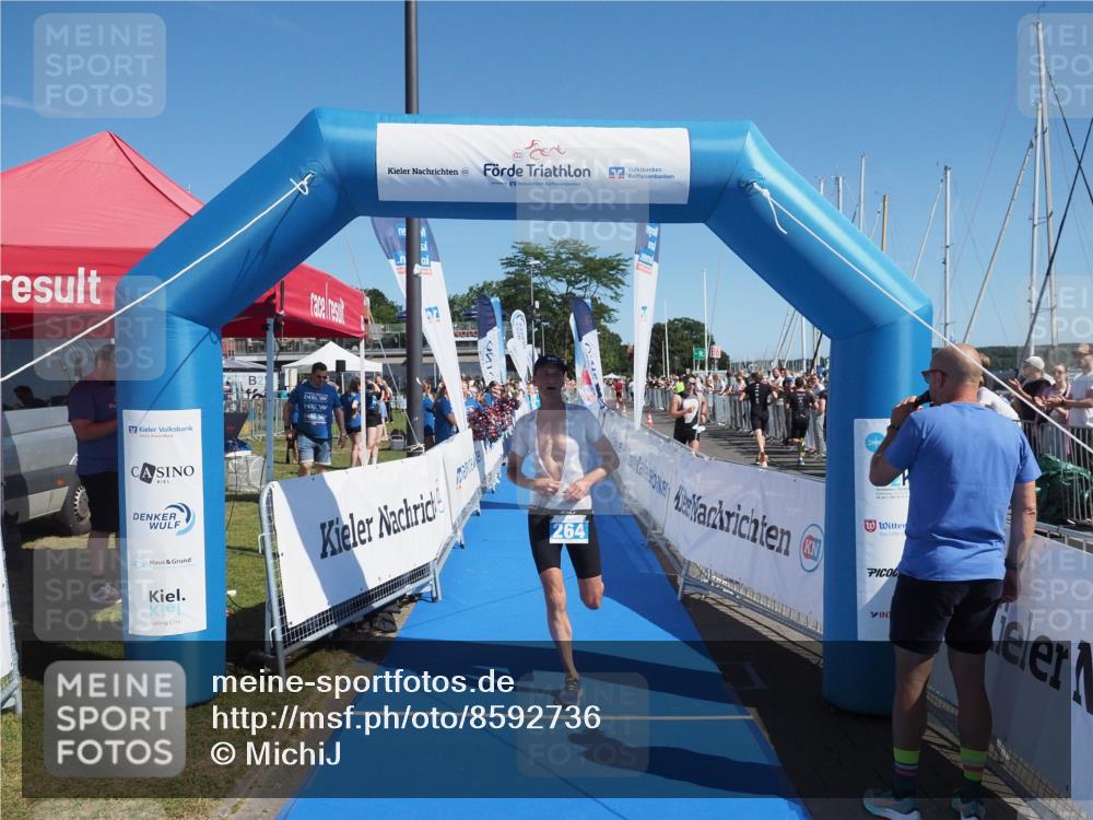 17.08.2025 - KN Förde Triathlon 2025 MichiJ http://msf.ph/oto/8592736 17.08.2025 11:58:35 Laufen 264 meine-sportfotos.de