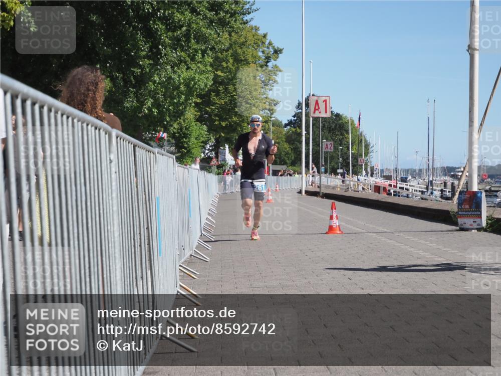 17.08.2025 - KN Förde Triathlon 2025 KatJ http://msf.ph/oto/8592742 17.08.2025 11:32:53 Laufen 261 meine-sportfotos.de