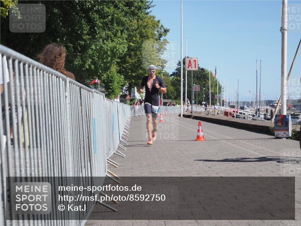 17.08.2025 - KN Förde Triathlon 2025 KatJ http://msf.ph/oto/8592750 17.08.2025 11:32:53 Laufen 261 meine-sportfotos.de