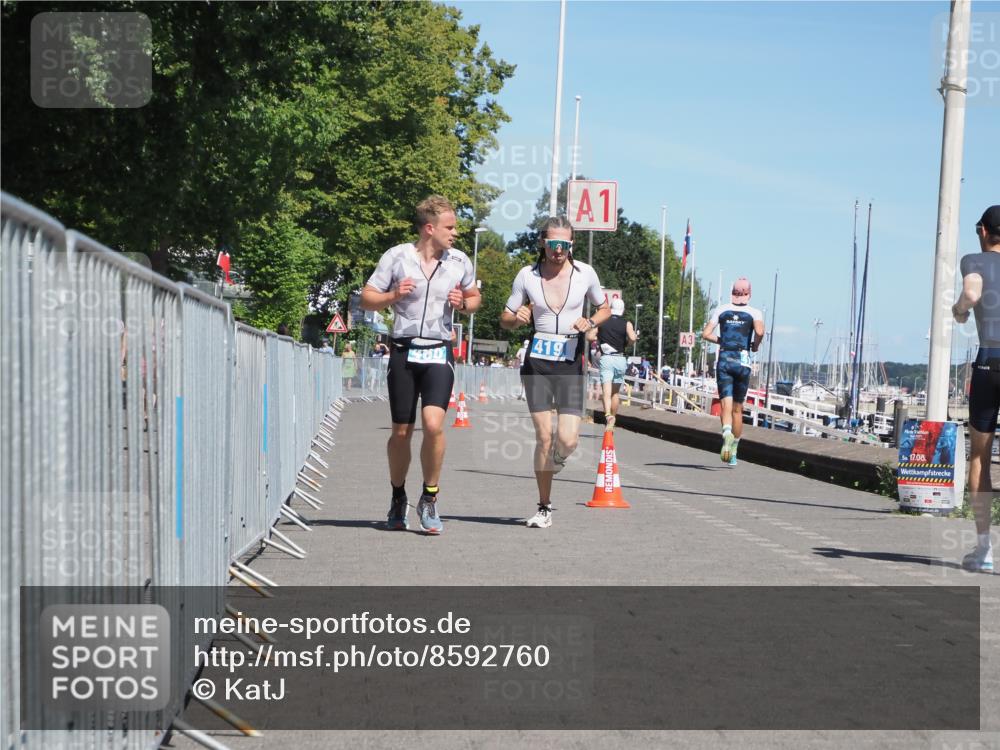 17.08.2025 - KN Förde Triathlon 2025 KatJ http://msf.ph/oto/8592760 17.08.2025 13:38:36 Laufen 415, 419, 460 meine-sportfotos.de