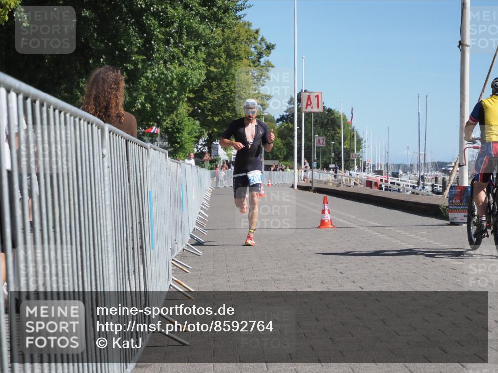17.08.2025 - KN Förde Triathlon 2025 KatJ http://msf.ph/oto/8592764 17.08.2025 11:32:54 Laufen 261 meine-sportfotos.de