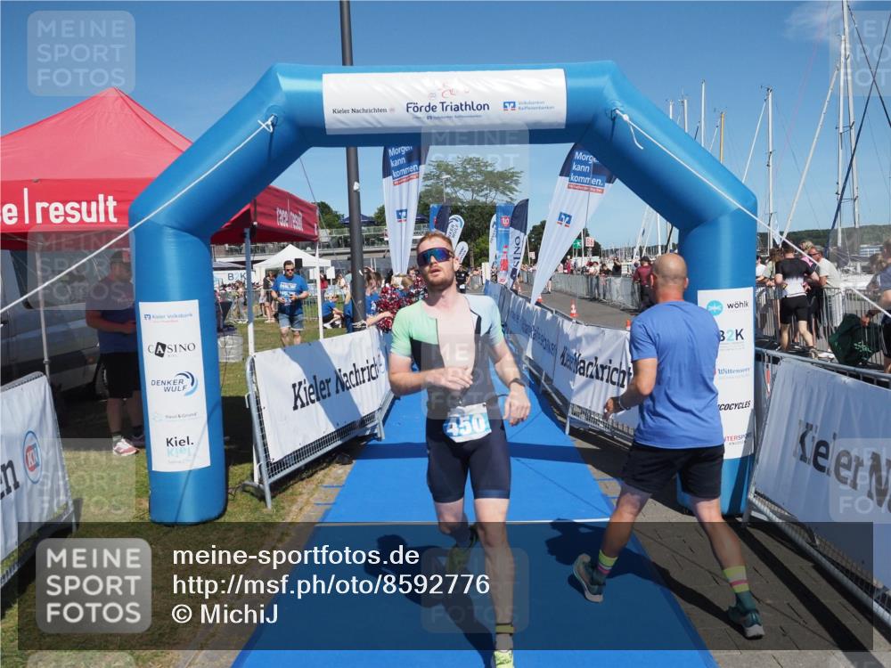 17.08.2025 - KN Förde Triathlon 2025 MichiJ http://msf.ph/oto/8592776 17.08.2025 13:52:41 Laufen 450 meine-sportfotos.de