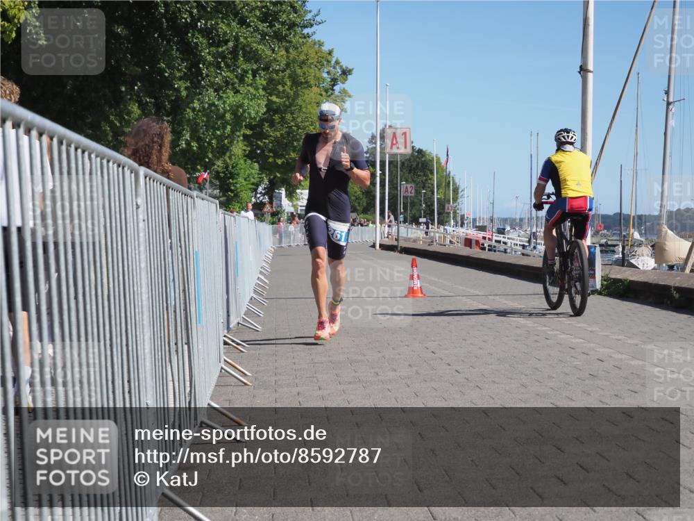 17.08.2025 - KN Förde Triathlon 2025 KatJ http://msf.ph/oto/8592787 17.08.2025 11:32:55 Laufen 261 meine-sportfotos.de