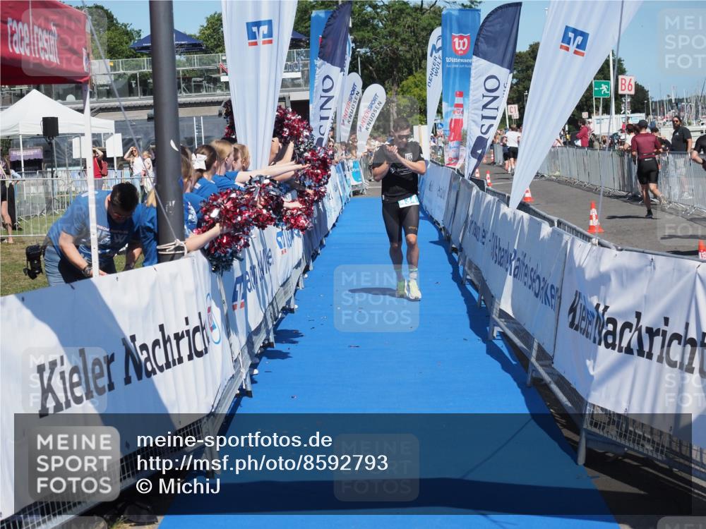 17.08.2025 - KN Förde Triathlon 2025 MichiJ http://msf.ph/oto/8592793 17.08.2025 13:52:44 Laufen 434, 450 meine-sportfotos.de