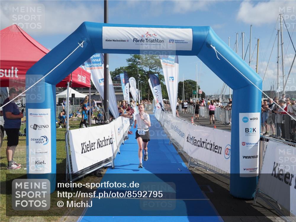 17.08.2025 - KN Förde Triathlon 2025 MichiJ http://msf.ph/oto/8592795 17.08.2025 10:35:37 Laufen 220, 224 meine-sportfotos.de