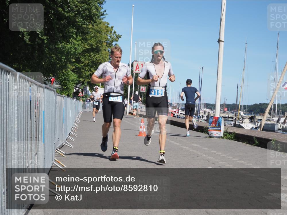 17.08.2025 - KN Förde Triathlon 2025 KatJ http://msf.ph/oto/8592810 17.08.2025 13:38:37 Laufen 415, 419, 460 meine-sportfotos.de