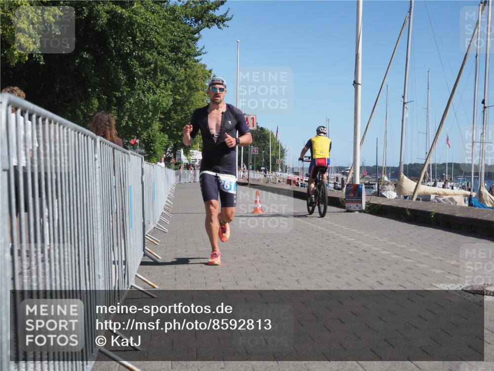 17.08.2025 - KN Förde Triathlon 2025 KatJ http://msf.ph/oto/8592813 17.08.2025 11:32:56 Laufen 261 meine-sportfotos.de